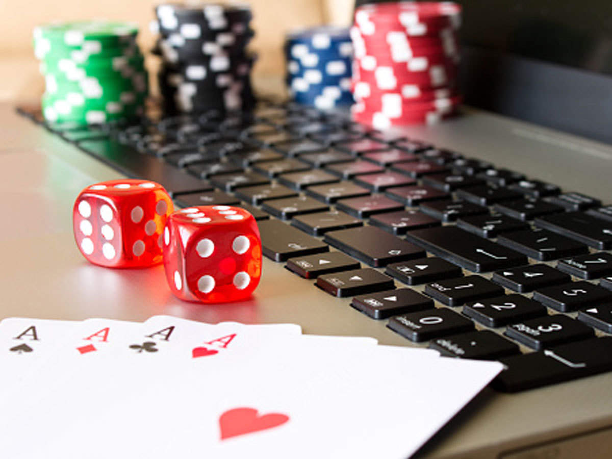 From Home to Casino: Live Gaming in Your Living Room